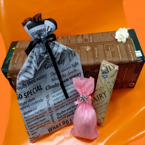 プレゼントラッピング・・・はじめました～♪ 